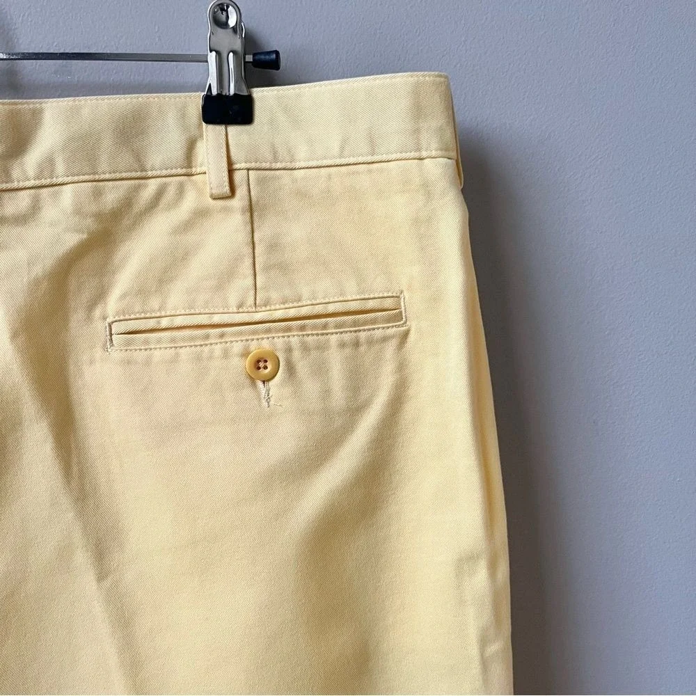 Lands' End Shorts Men's 35 Yellow Pleated 100% Cotton Golf NWOT Preppy Chino